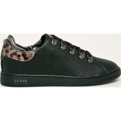 Guess Jeans - Buty. Czarne buty sportowe damskie Guess Jeans, z aplikacjami, z jeansu, sportowe. W wyprzedaży za 219,90 zł.