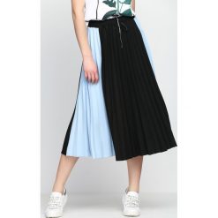 Czarno-Niebieska Spódnica Anything Goes. Czarne spódniczki marki Born2be, m, midi. Za 79,99 zł.