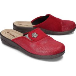 INBLU CF-25 bordowy, kapcie damskie. Czerwone kapcie damskie Inblu, z gumy. Za 57,90 zł.