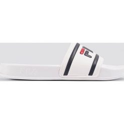 FILA Klapki Morro Bay Wmn - White. Białe klapki damskie marki Fila, w paski, bez obcasa. Za 80,95 zł.