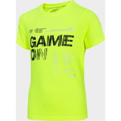 T-shirt chłopięcy (122-164). T-shirty chłopięce z materiału. W wyprzedaży za 24,99 zł.