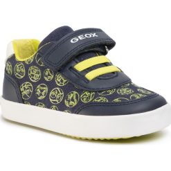 Sneakersy GEOX - B Gisli B. A B021NA 05410 C0749 M Navy/Lime. Niebieskie trampki chłopięce Geox, bez wzorów, ze skóry ekologicznej, na rzepy. Za 179,00 zł.