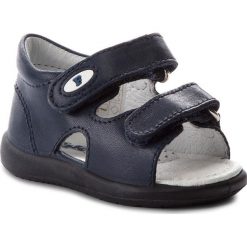 Sandały NATURINO - Falcotto By Naturino 0011500675.01.9102 M Navy. Niebieskie sandały chłopięce Naturino, ze skóry, bez zapięcia. W wyprzedaży za 199,00 zł.