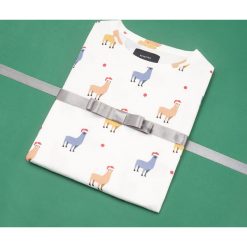 T-shirt z nadrukiem - Kremowy. Białe t-shirty męskie Reserved, s, z nadrukiem, bez kołnierzyka. Za 49,99 zł.