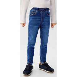 Mango Kids - Jeansy dziecięce Comfy 110-164 cm. Zielone spodnie chłopięce Mango Kids, bez wzorów, z elastanu. Za 89,90 zł.