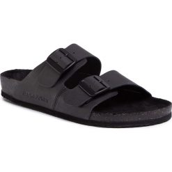 Klapki JACK&JONES - Jfwcroxton 12169375 Anthracite. Czarne klapki męskie Jack&Jones, bez wzorów, ze skóry. Za 199,00 zł.