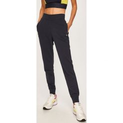 Calvin Klein Performance - Spodnie. Niebieskie spodnie damskie Calvin Klein Performance, s, z bawełny. Za 359,90 zł.