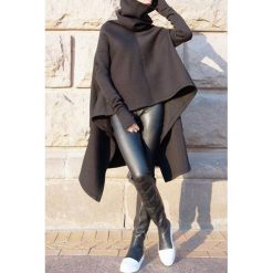 Bluza damska ADALINA. Czarne bluzy sportowe damskie IVET, bez wzorów, bez rękawów, bez kaptura. W wyprzedaży za 79,00 zł.