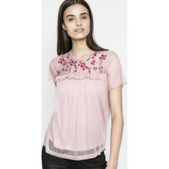 Vero Moda - Top Jade. Różowe bluzki nietoperze marki Vero Moda, s, z nadrukiem, z poliesteru, z okrągłym kołnierzem. W wyprzedaży za 59,90 zł.