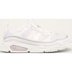 New Balance - Buty WSXRCHER. Białe buty sportowe damskie New Balance, bez wzorów, ze skóry ekologicznej, sportowe. W wyprzedaży za 299,90 zł.