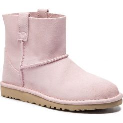 Buty UGG - W Classic Unlined Mini 1017532 W/Slpn. Różowe kozaki damskie Ugg, ze skóry, bez obcasa, bez zapięcia. W wyprzedaży za 359,00 zł.