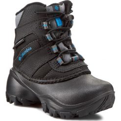 Trekkingi COLUMBIA - Childrens Rope Tow III Waterproof BC1322 Black/Dark Compass 010. Czarne śniegowce chłopięce Columbia, bez zapięcia. W wyprzedaży za 199,00 zł.