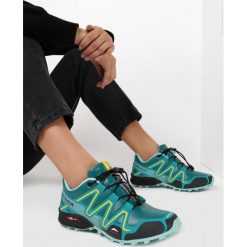 Zielone Buty Sportowe Yserola. Zielone buty sportowe damskie Born2be, bez wzorów, sportowe. Za 89,99 zł.