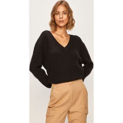 Haily's - Sweter. Czarne swetry damskie Haily's, s, bez wzorów, z poliesteru, bez rękawów, bez kaptura. W wyprzedaży za 99,90 zł.