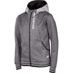 Bluza funkcyjna chłopięca (122-164) JBLM401 - szary melanż. Szare bluzy chłopięce 4F JUNIOR, bez wzorów, z materiału, eleganckie, bez rękawów. W wyprzedaży za 59,99 zł.