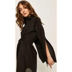 Answear - Koszula. Czarne bluzki damskie ANSWEAR, na co dzień, s, bez wzorów, z bawełny, klasyczne, z klasycznym kołnierzykiem, z długim rękawem. W wyprzedaży za 129,90 zł.