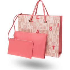 TOREBKA Elisabetta Franchi. Różowe torebki worki damskie Elisabetta Franchi, w paski, ze skóry ekologicznej, bez dodatków. Za 839,30 zł.