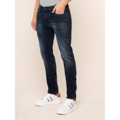 Jeansy Regular Fit KARL LAGERFELD 265801 592835. Niebieskie jeansy męskie KARL LAGERFELD, m, bez wzorów. W wyprzedaży za 359,00 zł.