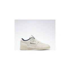 Buty Reebok Classic Buty Workout Plus. Białe trampki męskie Reebok Classic, bez wzorów, bez zapięcia. Za 379,00 zł.