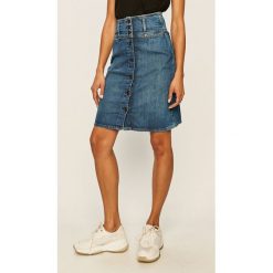 Pepe Jeans - Spódnica jeansowa Evelyn. Niebieskie spódniczki damskie Pepe Jeans, na co dzień, s, bez wzorów, z elastanu, casualowe, mini, proste. Za 319,90 zł.