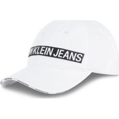 Czapka z daszkiem CALVIN KLEIN JEANS - J Logo Tape Cap W K60K605695 102. Białe czapki damskie Calvin Klein Jeans, bez wzorów, z bawełny. W wyprzedaży za 129,00 zł.