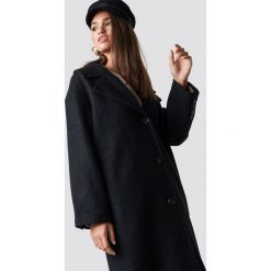 Hannalicious x NA-KD Płaszcz oversize z domieszką wełny - Black. Czarne bez kategorii marki Hannalicious x NA-KD, z wełny. Za 404,95 zł.