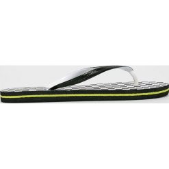 Blukids - Japonki dziecięce. Czarne sandały dziewczęce Blukids, z materiału, bez zapięcia. Za 34,90 zł.