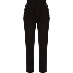 Chinosy Guess W01B84 WCPT1. Czarne spodnie damskie Guess, xs, z aplikacjami, z elastanu. W wyprzedaży za 289,00 zł.