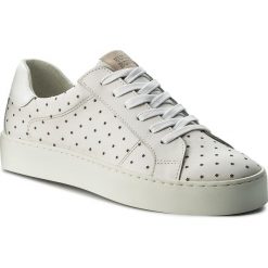 Sneakersy BULLBOXER - 962011E5L White/Beige. Białe półbuty damskie marki Bullboxer, ze skóry ekologicznej. W wyprzedaży za 219,00 zł.