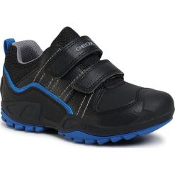 Sneakersy GEOX - J N.Savage B. A J041VA 0FEFU C0245 S Black/Royal. Czarne trampki chłopięce Geox, bez wzorów, ze skóry ekologicznej, na rzepy. Za 239,00 zł.