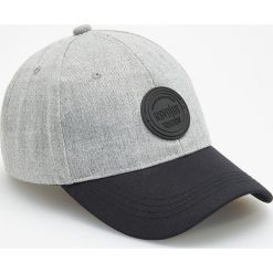 Czapka z daszkiem - Jasny szar. Szare czapki męskie marki Reserved, bez wzorów. Za 49,99 zł.