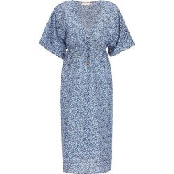 Sukienka codzienna Tory Burch 57208. Niebieskie sukienki damskie Tory Burch, na co dzień, s, bez wzorów, z jedwabiu, bez kołnierzyka, bez rękawów, proste. W wyprzedaży za 599,00 zł.