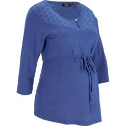Shirt ciążowy w ażurowy wzór bonprix szafirowy. Niebieskie bluzki ciążowe bonprix, w ażurowe wzory, ze skóry. Za 64,99 zł.