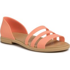 Sandały CROCS - Tulum Open Flat W 206109 Grapefruit/Tan. Pomarańczowe klapki damskie Crocs, bez wzorów, z tworzywa sztucznego, bez obcasa, na obcasie. Za 219,00 zł.