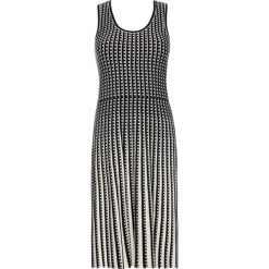 Sukienka dzianinowa MICHAEL Michael Kors MU98YWJ5ZV. Czarne sukienki damskie MICHAEL Michael Kors, m, bez wzorów, z elastanu, bez kołnierzyka, bez rękawów. W wyprzedaży za 529,00 zł.