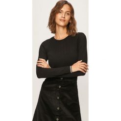 Only - Sweter. Białe swetry damskie ONLY, s, bez wzorów, z dzianiny, z krótkim rękawem, krótkie, bez kaptura. W wyprzedaży za 69,90 zł.