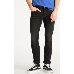 Jeansy Slim Fit Lee Luke L719IZHL. Czarne jeansy męskie Lee, m, bez wzorów. Za 329,00 zł.