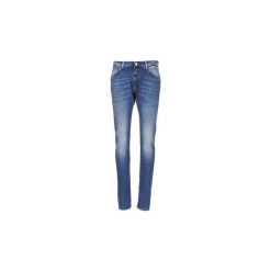 Jeansy boyfriend Replay PILAR. Niebieskie jeansy damskie marki Replay. Za 527,20 zł.