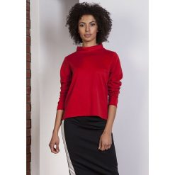 Bluza z dłuższym tyłem, BLU139 czerwony. Czerwone bluzy damskie Lanti, bez wzorów, bez rękawów, bez kaptura. Za 119,00 zł.