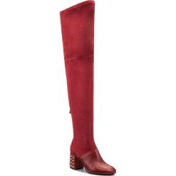 Muszkieterki CARINII - B4456 J68-L92-000-C99. Czerwone buty zimowe damskie Carinii, z materiału, na obcasie. W wyprzedaży za 319,00 zł.