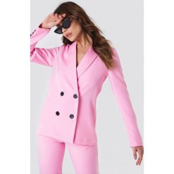 Marynarki i żakiety damskie: NA-KD Classic Dwurzędowa marynarka oversize – Pink