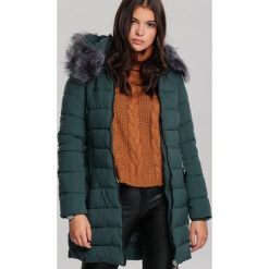 Ciemnozielona Kurtka Ripponlea. Zielone kurtki damskie Renee, na zimę, s, bez wzorów, eleganckie, długie. Za 229,99 zł.