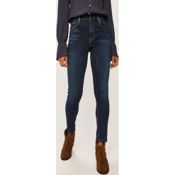 Guess Jeans - Jeansy. Niebieskie jeansy damskie Guess Jeans, z podwyższonym stanem. Za 469,90 zł.