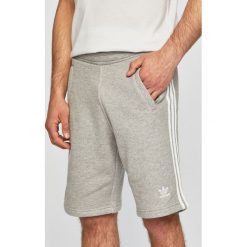 Adidas Originals - Spodnie DH5803. Szare spodenki i szorty męskie adidas Originals, s, bez wzorów, z bawełny, casualowe. W wyprzedaży za 129,90 zł.