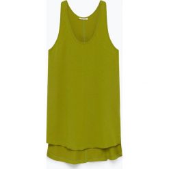 Top "Opyntale" w kolorze zielonym. Zielone bluzki damskie American Vintage, s, bez wzorów, z okrągłym kołnierzem. W wyprzedaży za 98,95 zł.
