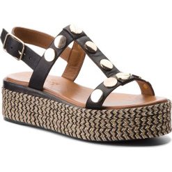 Espadryle INUOVO - 8890 Black. Czarne espadryle damskie marki Inuovo, z aplikacjami, ze skóry, bez obcasa. W wyprzedaży za 219,00 zł.