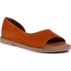 Sandały TAMARIS - 1-28185-34 Cognac 305. Pomarańczowe klapki damskie Tamaris, bez wzorów, ze skóry, bez obcasa, na obcasie. Za 269,00 zł.