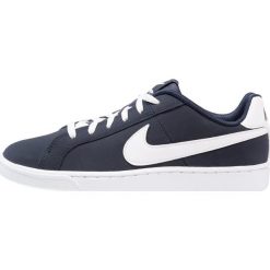 Nike Sportswear COURT ROYALE Tenisówki i Trampki obsidian/white. Niebieskie trampki dziewczęce Nike Sportswear, ze skóry. Za 199,00 zł.
