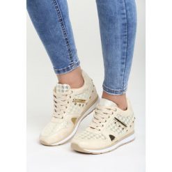 Beżowe Sneakersy She's a Mystery. Brązowe sneakersy damskie Born2be. Za 119,99 zł.