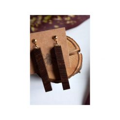 Drewniane kolczyki WENGE. Pomarańczowe kolczyki damskie Marachic, złote, na sztyftcie. Za 79,00 zł.